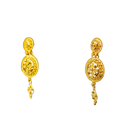 22K Kolkata Gold Drop Earrings by Manuvel Malabar Jewellers, detail view 4