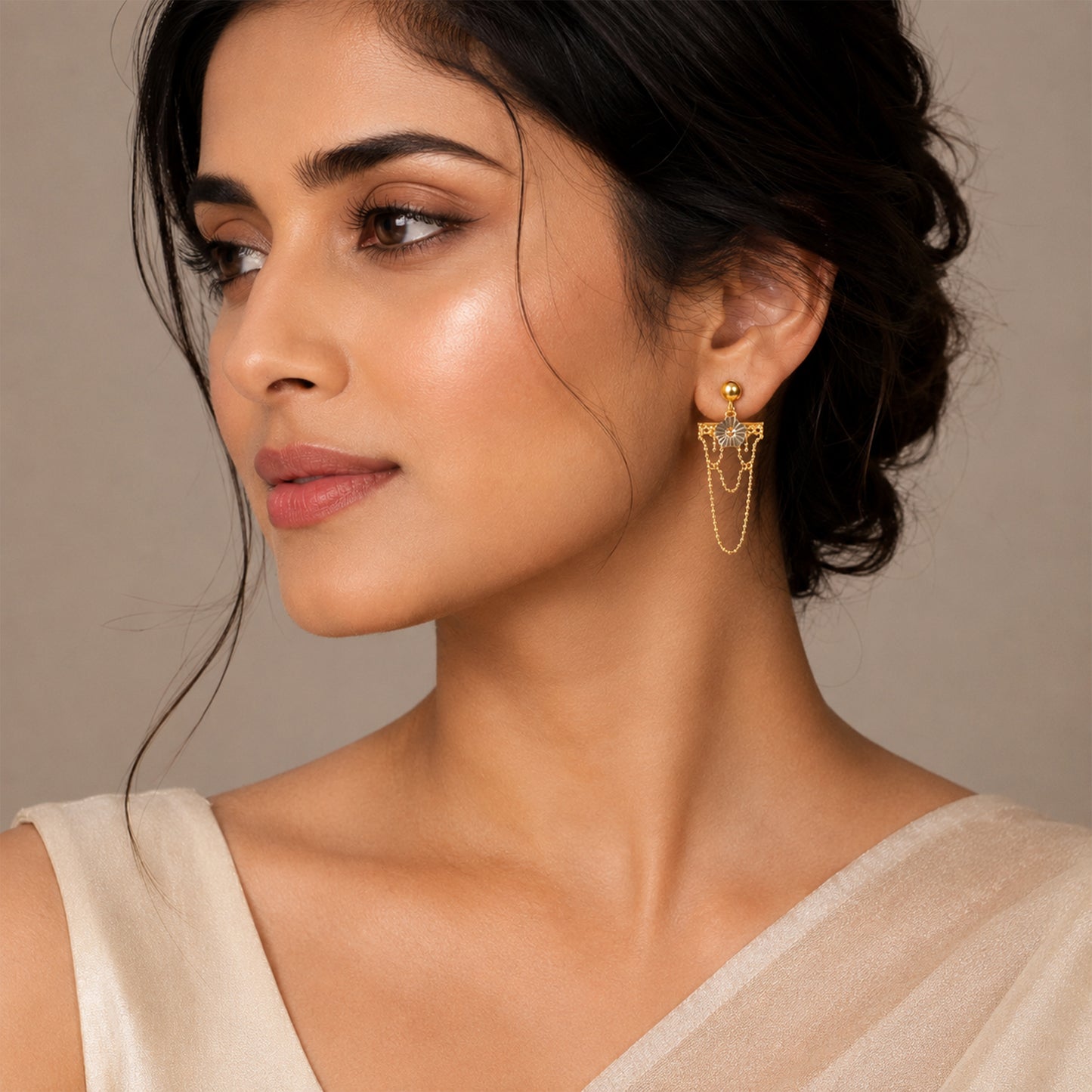 18K Fancy Gold Chain Stud Earrings by Manuvel Malabar Jewellers, detail view 4